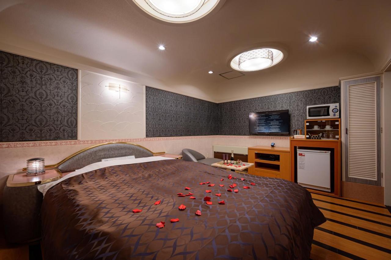 Hotel Metro (Adults Only) โยโกฮาม่า ภายนอก รูปภาพ
