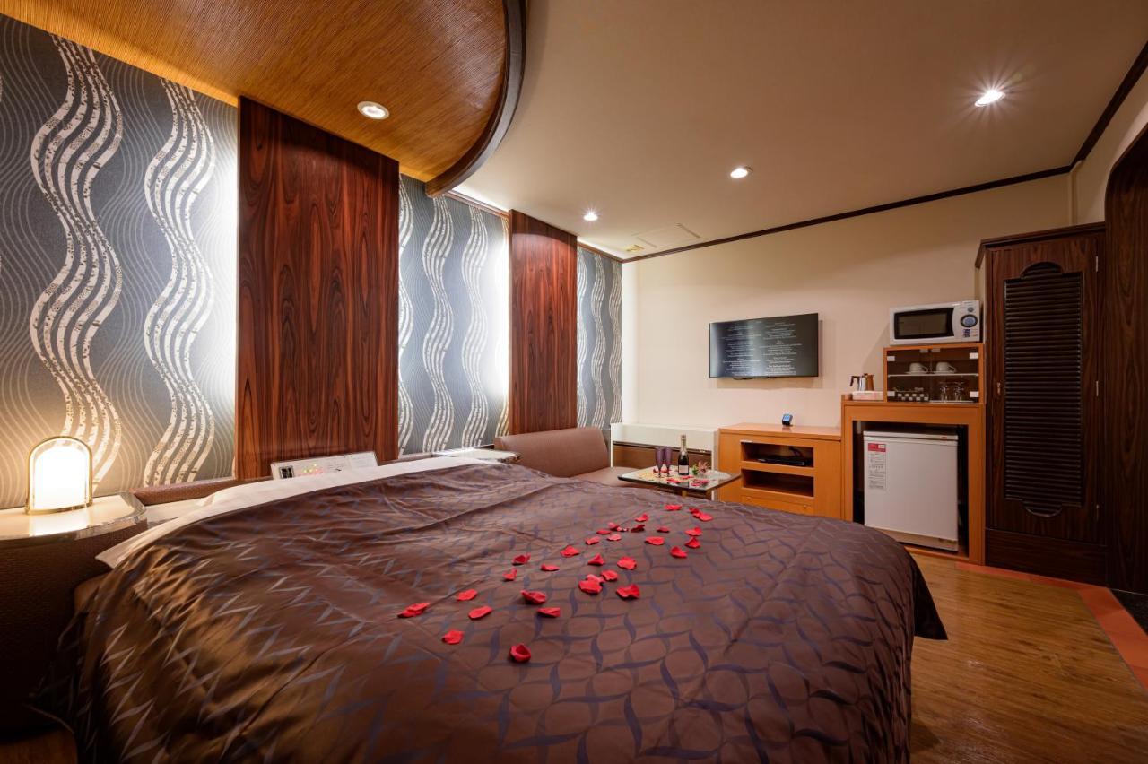 Hotel Metro (Adults Only) โยโกฮาม่า ภายนอก รูปภาพ